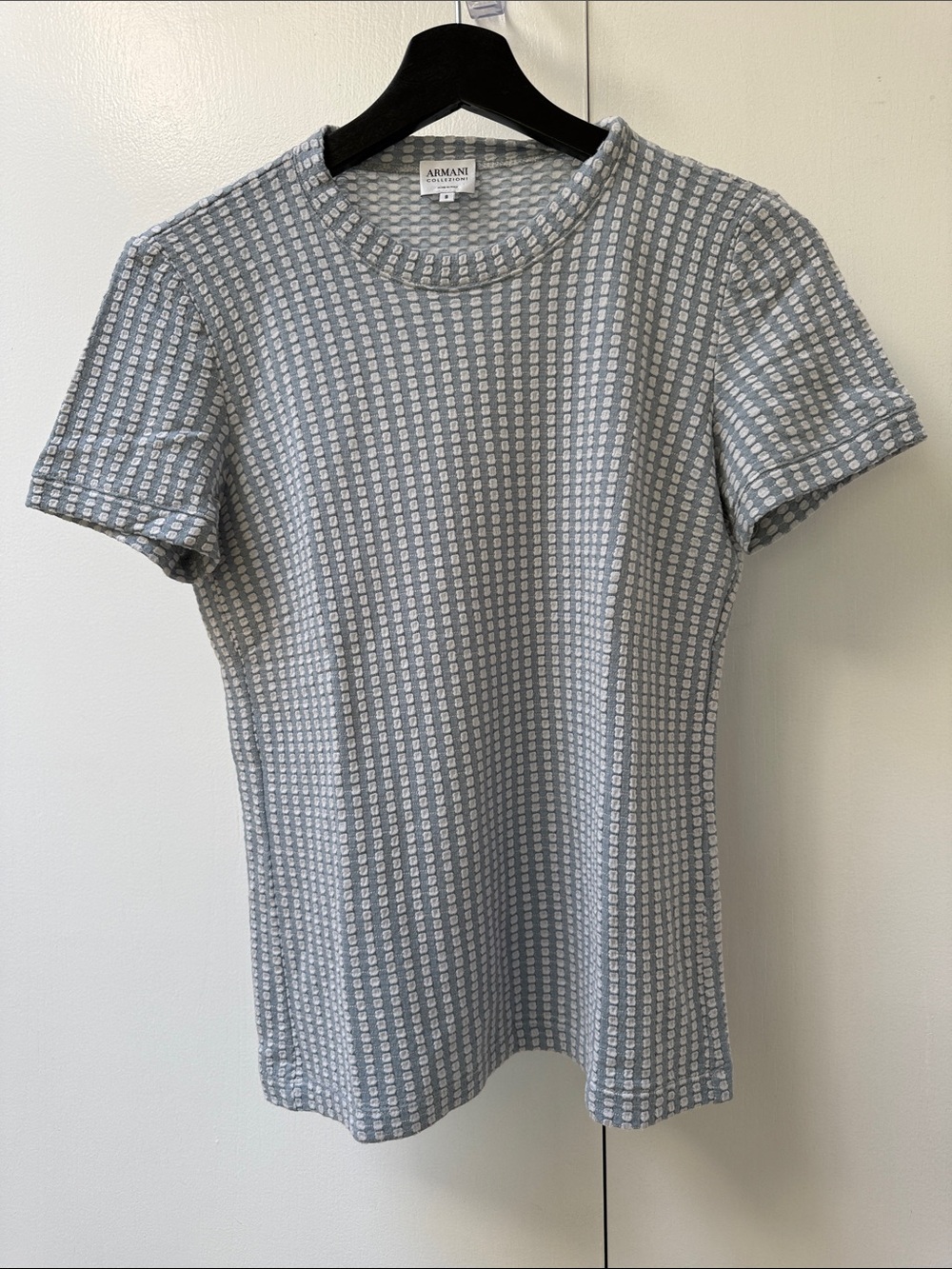 Vintage Armani Collezioni Light Gray and White Textured Short-Sleeve Tee